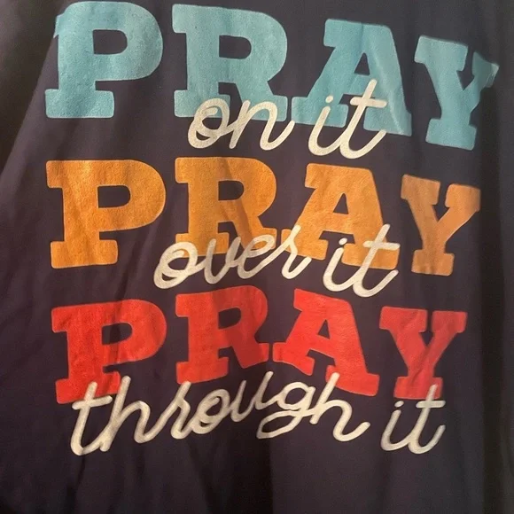 Womens Pray on it t-shirt 3x - Picture 2 of 2
